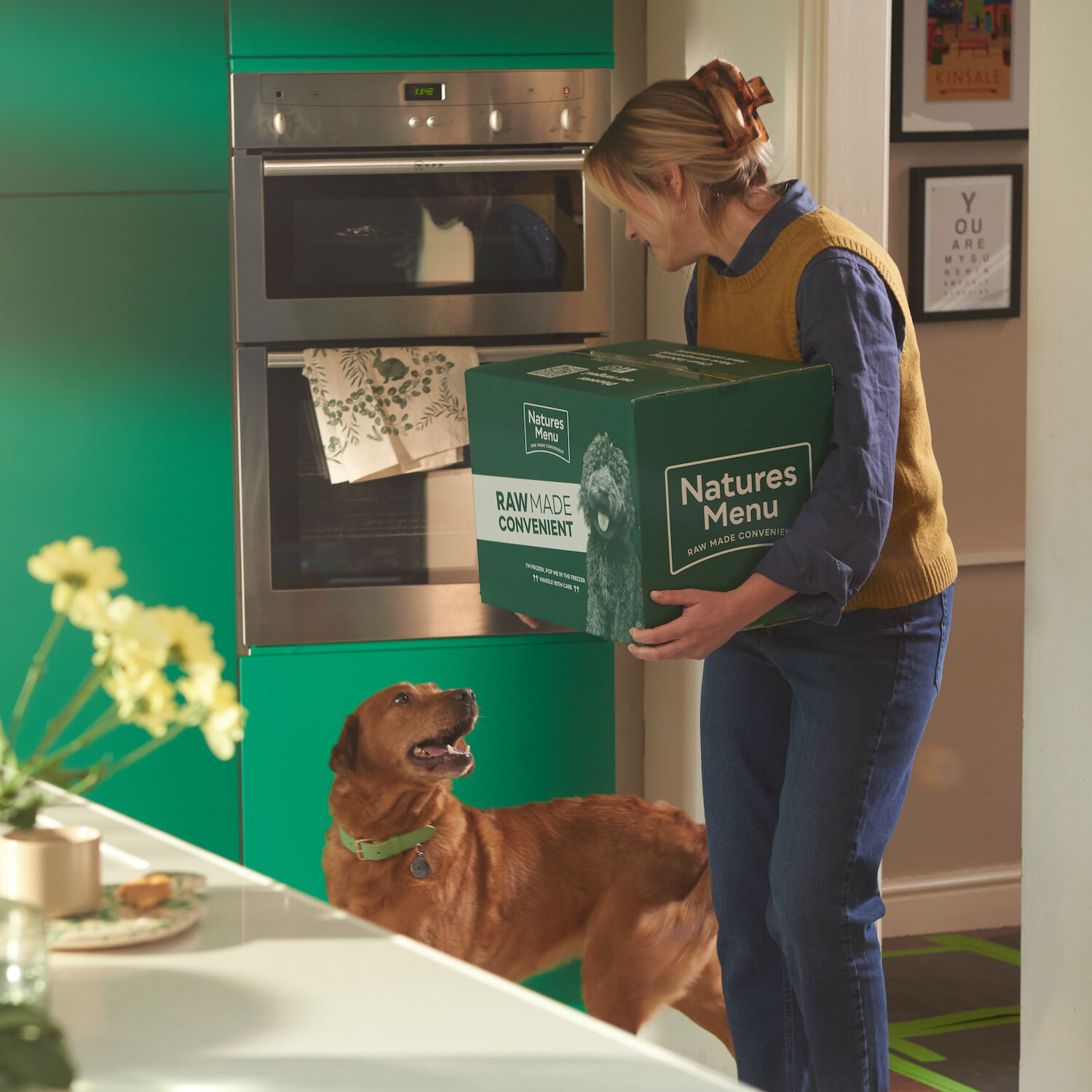  <b>HOW TO SERVE AND DEFROST RAW DOG FOOD SAFELY</b><br><br>Raw feeding can be a safe and healthy way to feed your dog. Here&rsquo;s the routine step-by-step...</br>